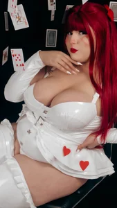 Karmilla_Rosse Love and Friendship Immagine  4