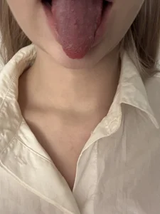 fucking_bitchh's XXX Nude Photo 3