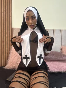 cristal_subin69 Sexy monja 🥵🙏 Pic 5
