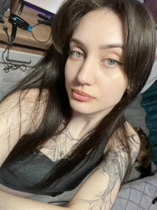 olivianorton your goddess Pic 2