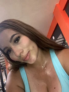 Scarlettmont_ I'm new here💙 Pic 3