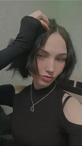 Public de LunaHoshi  3 Imagens