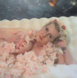 Blondie_the_librarian Public Poză