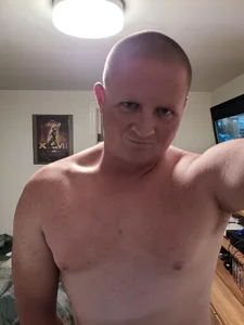 taurada76 New, and always horny Pic 2