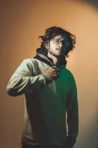 Loggan_donnellyのjust meの枚の写真