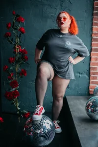 Lana_Bananassの😈Fuck me after-partyの 4枚の写真