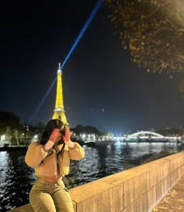 Laura-Khalifa Public صورة واحدة|Laura-Khalifa Public صورتان|Laura-Khalifa Public  6 صور|Laura-Khalifa Public  6 صورة