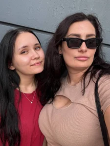 AnnmarieLamon went for a walk to the store Pic