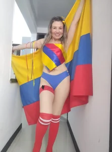 Kendal_Busgter Colombia milf best girl💛💙💘 slika 2