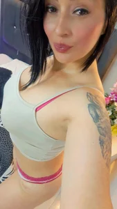 karenlennox1 Public 圖片 8