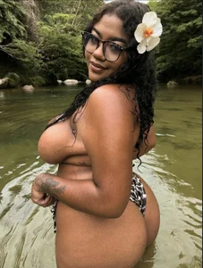 Public de Leyladickens2  2 Imagens