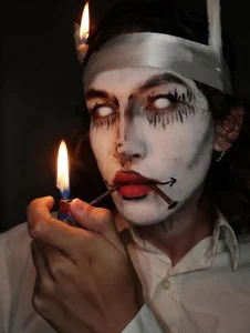 -BlueOpal- Junji ito Foto 2