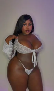 blaisysmith WHITE ON ME, BIG BOOBS 圖片 4