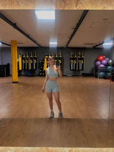 isabella-garcia- un poco sobre mi صورة واحدة|isabella-garcia- un poco sobre mi صورتان|isabella-garcia- un poco sobre mi  3 صور|isabella-garcia- un poco sobre mi  3 صورة