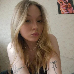 Margo-pvt Public Pic 2