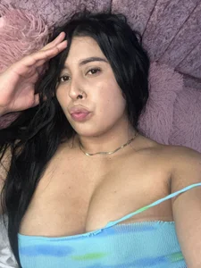 laraiisboobs Public Foto 2