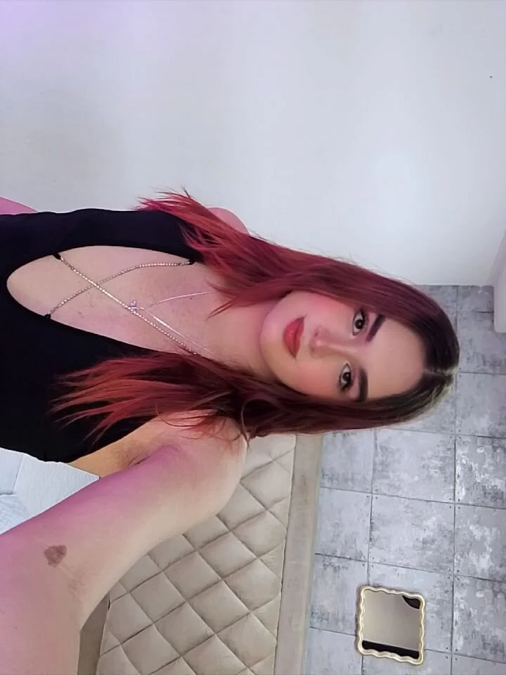 CleoFoxxx_ 热门图片 4025