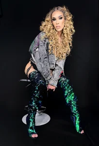 camila_hootie Dangerous Foto 4