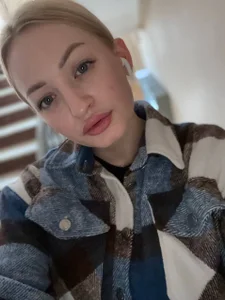 PeiLoynd who like pretty face ? :) зображення