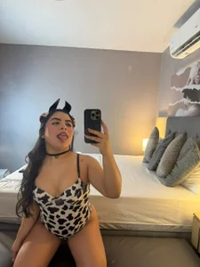 Isabella_Rios_ Milk show 🔥💗 Pic 7