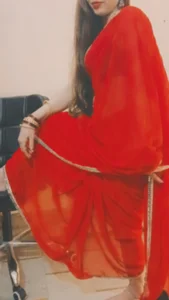 Exotic_tanviのRed bomb🍓🍓の枚の写真