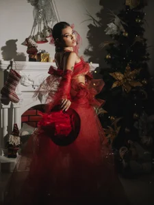 ninaa_sky Girl in red Pic 3