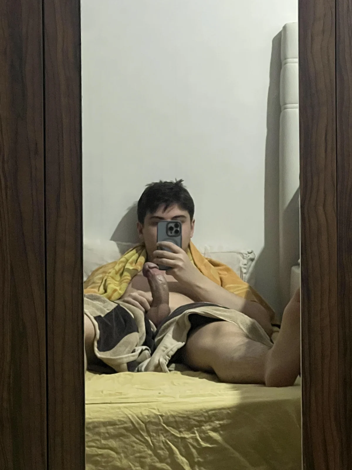 Трендове зображення  156 hazel_boy