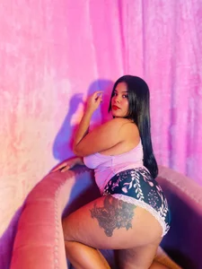 Sam-Evans-hot 🎀 PINK 🎀 Pic 2