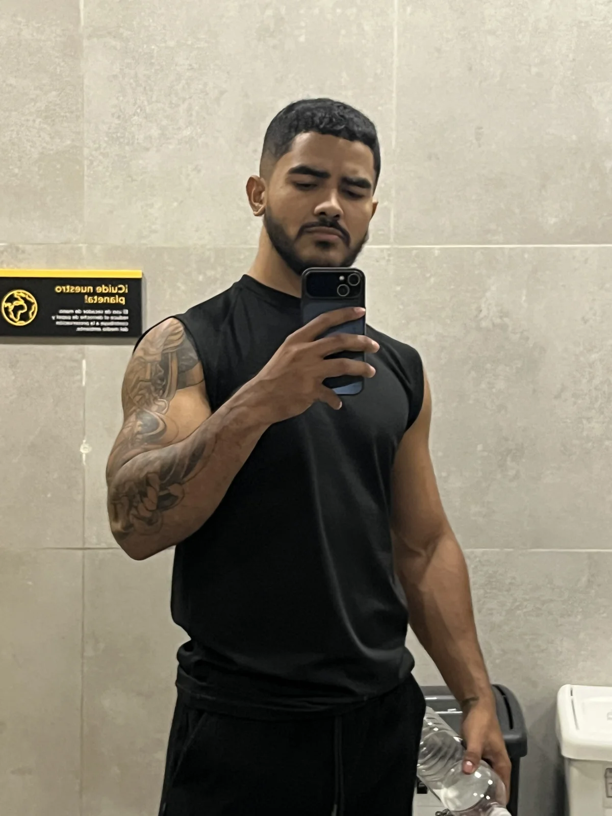 Трендове зображення  9408 Reik_Vonn