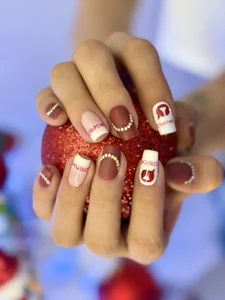 Camistar18 My stripchat nails❤️🤍 зображення 2