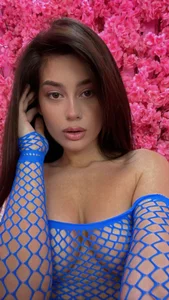 AmedeeaBanksのPublicの枚の写真