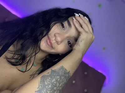 Maria_x_Alejandra 🌈 Immagine  3