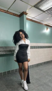 lifeoftt_19xx 🩵🖤🤍  4টি ছবি