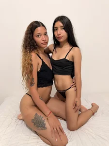 SweetYoungs_ Nikk Foto 3