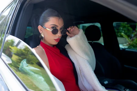 AlissonRossi Let´s go টি ছবি