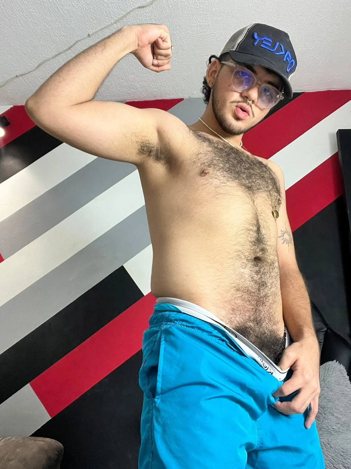 Трендове зображення  3698 Zac_Golden