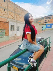 PrettyDafnne Public Pic 4