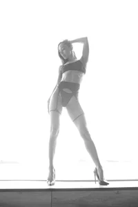 Mila_May_ Public 사진 5