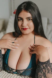 kendra_crow_ Public Pic 5