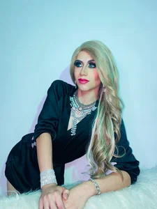 Kristhin_Adams Public Pic