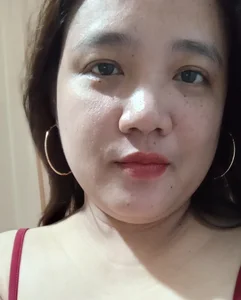 Lynn_Julia Public Εικόνα