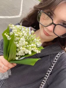 Zoe_Vee Public Pic 4