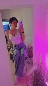 Evelyn_Millers11 Public Pic 3