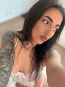 Sarah_Hopkins's 👀 Sex Photo 1