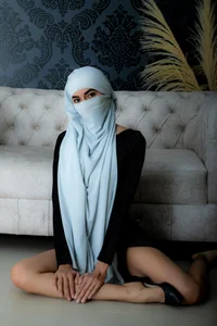 _Zahiira_ A secret that only your eyes can undress Pic 5