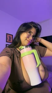 Public de tati_reyess  4 Imagens