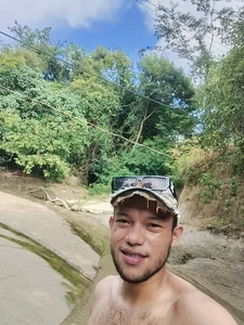 Zombra_42 Public Foto 2