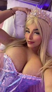 Zdjęcia Iara_Smith1 sexy rapunzel:  6