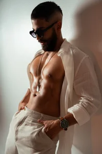 SamDornan51 Public Pic 3