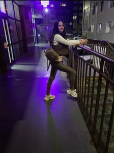 LeilaJarvis Public Immagine  2